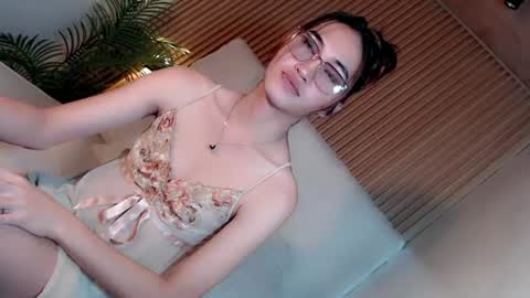    online show from July 22, 10:58 pm