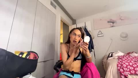 BbyTSSLut online show from December 19, 1:22 am