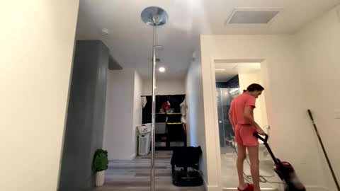 BbyTSSLut online show from April 29, 9:54 pm