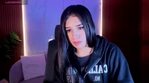 Zoe online show from April 29, 12:43 pm