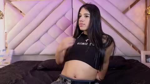 Zoe online show from May 5, 1:28 pm