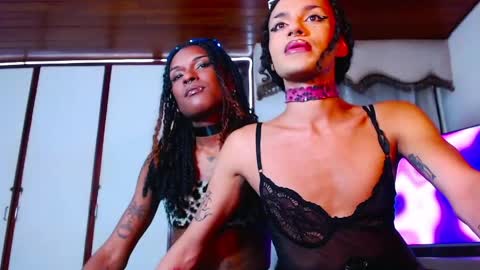 Ella online show from April 25, 12:47 am