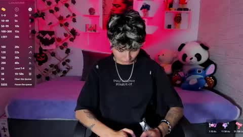 Zury Ramirez online show from November 8, 12:00 am