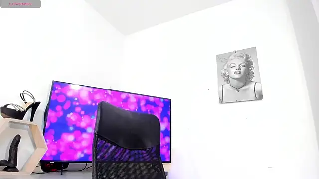 Fenty XX online show from March 8, 7:12 am