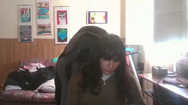 calliemaggotbone online show from November 26, 1:46 pm