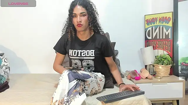 StefanyMiler online show from January 12, 3:13 am