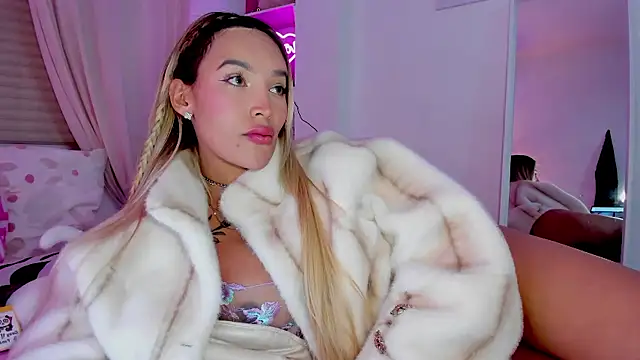  viioletweekend  online show from January 10, 10:49 pm