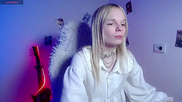 Emily Nyaffee online show from March 22, 1:49 pm