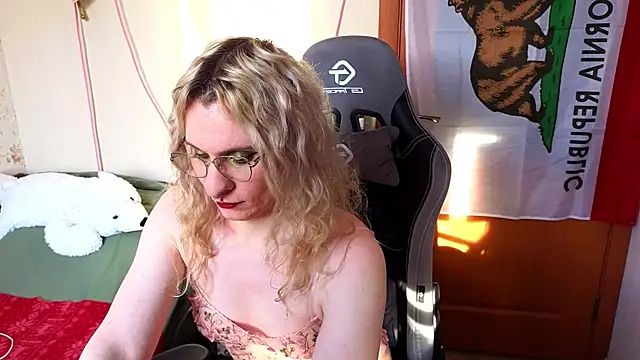 Lori Myaf online show from February 21, 1:14 pm