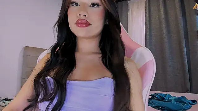 Keendall   online show from September 17, 7:08 pm