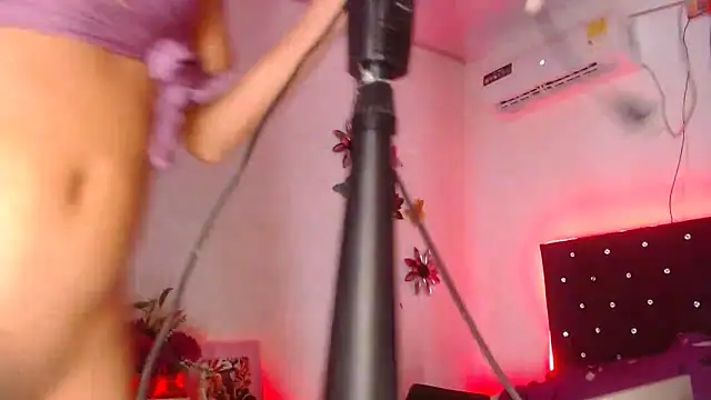 valeryhotts online show from February 9, 6:58 pm