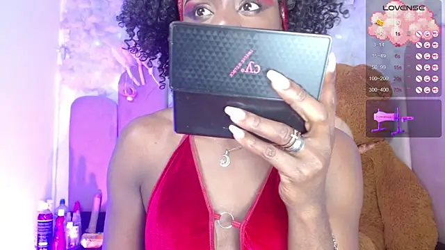 puca ebony online show from December 18, 5:29 pm