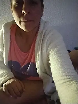 LucifernandaSw online show from February 15, 10:00 am