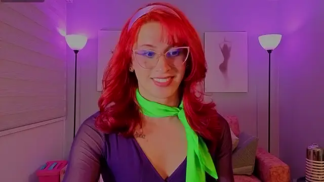 Juliana Saenzz online show from March 14, 12:03 am