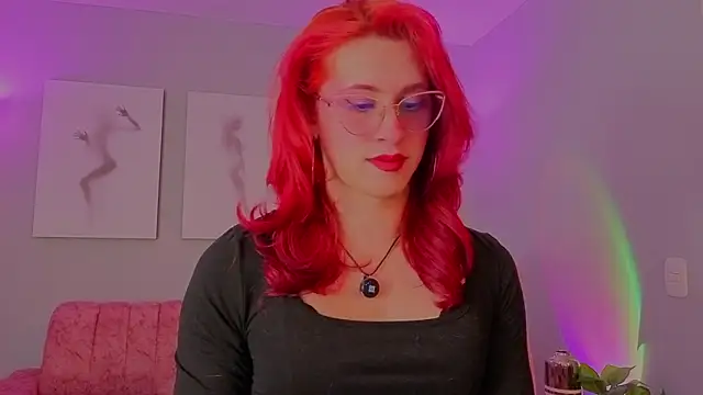 Juliana Saenzz online show from March 20, 2:18 pm