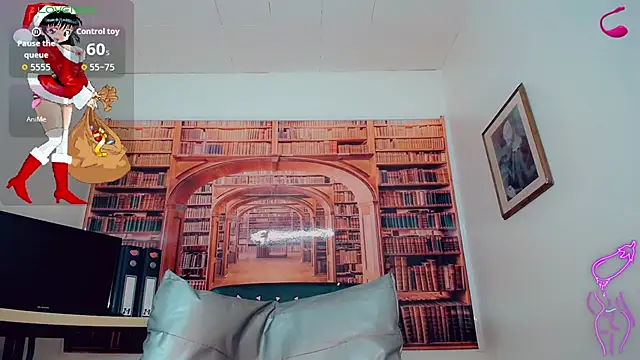 Amanda Cax online show from December 5, 8:15 pm