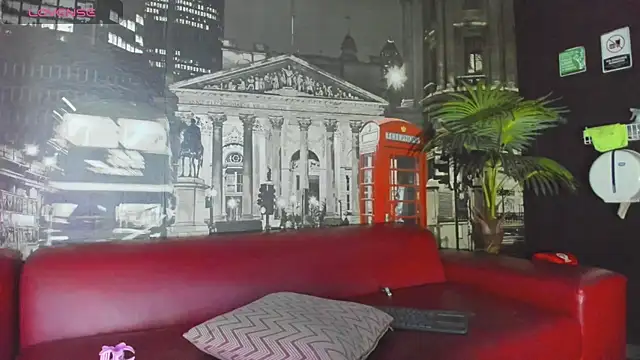 CloeRodriguez online show from July 19, 10:24 pm