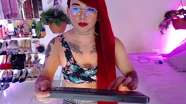 Laveneno ortiz07 online show from April 23, 12:18 am