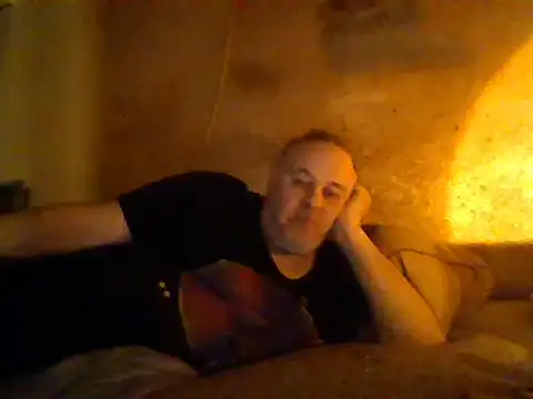 Snapshot of Nightshade7712 chatting on February 22, 2:50 am Nightshade7712 online show from February 22, 2:50 am