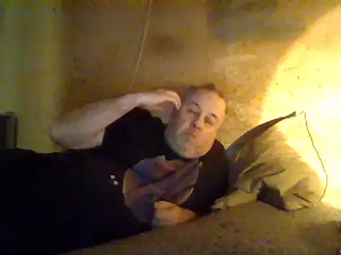 Snapshot of Nightshade7712 chatting on February 23, 7:11 am Nightshade7712 online show from February 23, 7:11 am