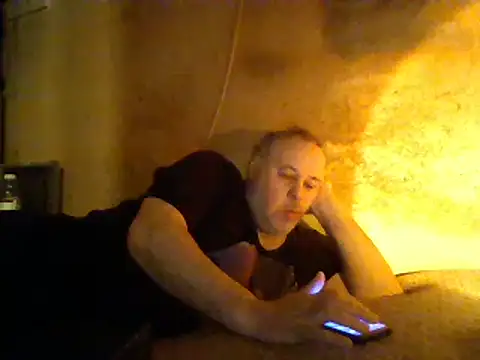 Snapshot of Nightshade7712 chatting on February 23, 10:31 pm Nightshade7712 online show from February 23, 10:31 pm