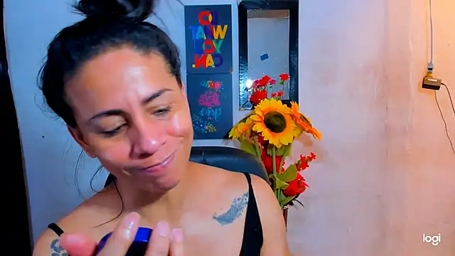 juanblakbigcock online show from April 27, 5:22 pm