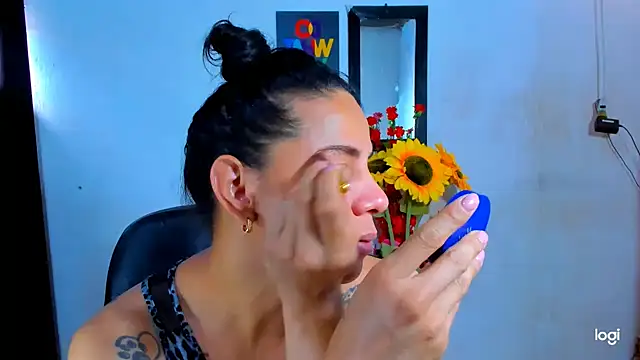 juanblakbigcock online show from July 28, 3:21 pm
