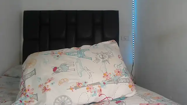 alizbunny online show from September 13, 4:18 am