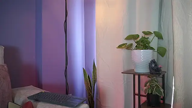 roselinedior online show from July 13, 5:15 pm