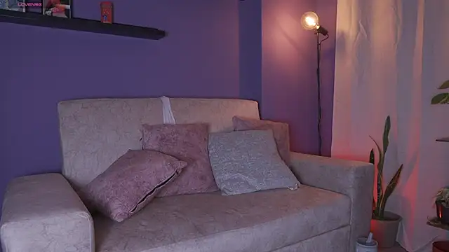 roselinedior online show from August 4, 3:23 am