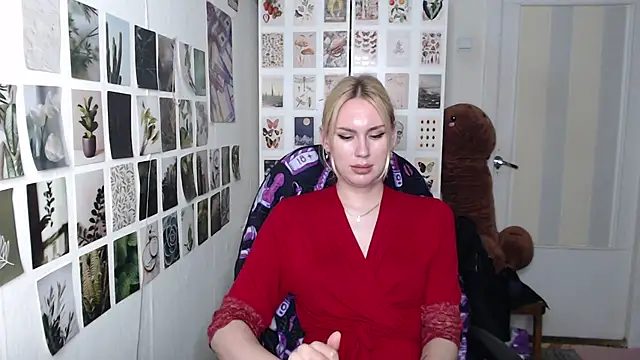 CapriScorpion online show from August 6, 3:52 pm
