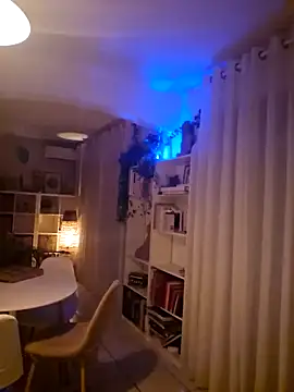 Luna Kitanna online show from December 12, 8:53 pm