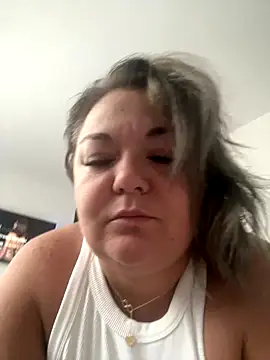 MikyVesela online show from October 15, 7:41 am