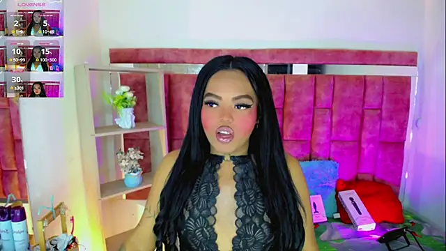 KayleighDreams  online show from June 27, 3:11 am