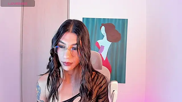 sofiaa grey  online show from February 1, 5:22 pm