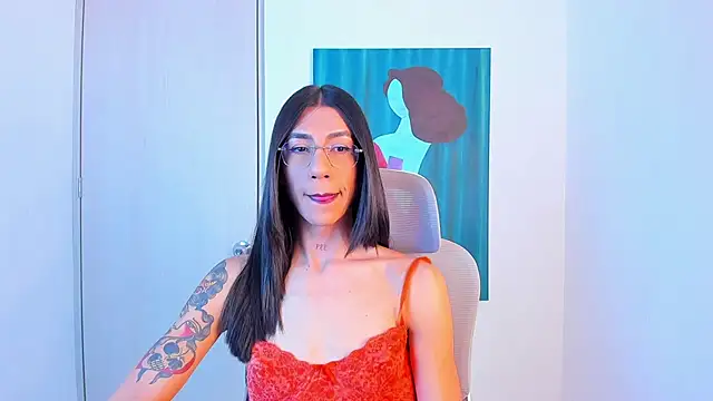 sofiaa grey  online show from May 5, 2:45 pm