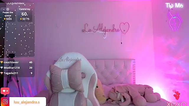 alee lenoxx online show from January 27, 1:41 pm