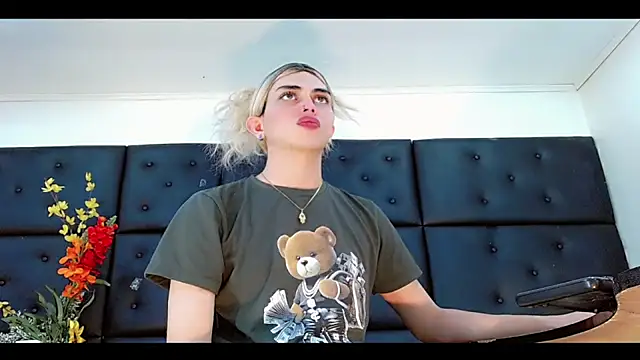 Daniela Pink  online show from February 26, 10:59 pm