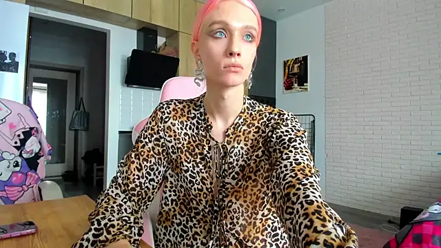  Alice Kitty online show from April 30, 12:31 pm