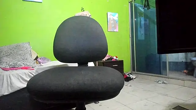 Brenda Smith69 online show from September 20, 11:10 pm