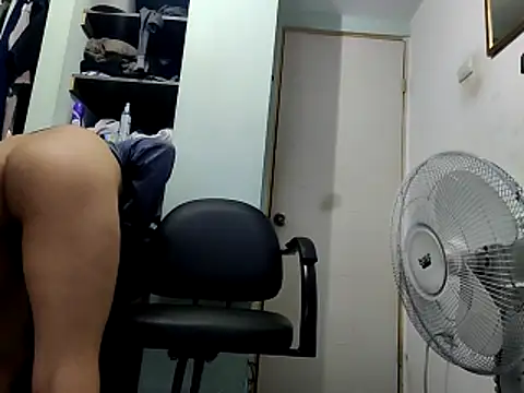 Dana90wvoz online show from February 5, 8:47 pm