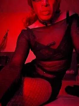 Snapshot of kandyloves chatting on October 22, 9:44 am kandyloves online show from October 22, 9:44 am