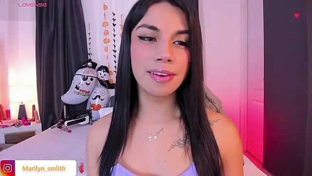 MarilynSmIith online show from October 25, 11:49 am