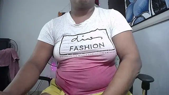 tsbigcock10incock online show from July 19, 3:11 am