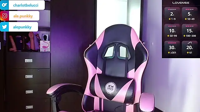 charlotbelucci  online show from November 15, 9:40 am