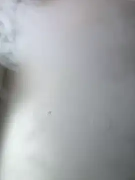 allissonw13 online show from August 2, 12:33 am