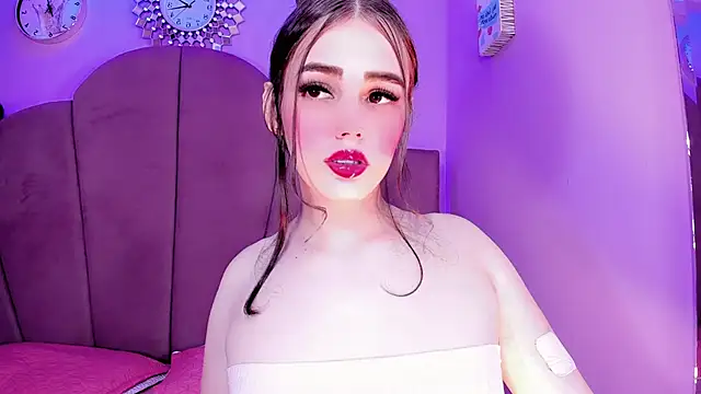 ValeriaAguilar online show from November 27, 11:17 pm