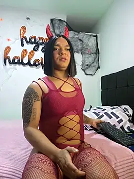 Snapshot of sweet_candy1234 chatting on October 21, 4:26 am sweet candy1234 online show from October 21, 4:26 am