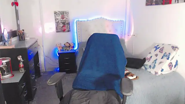 Alexia Dolly online show from October 24, 12:37 am