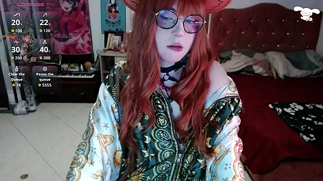 Avril2001 online show from January 10, 7:47 am